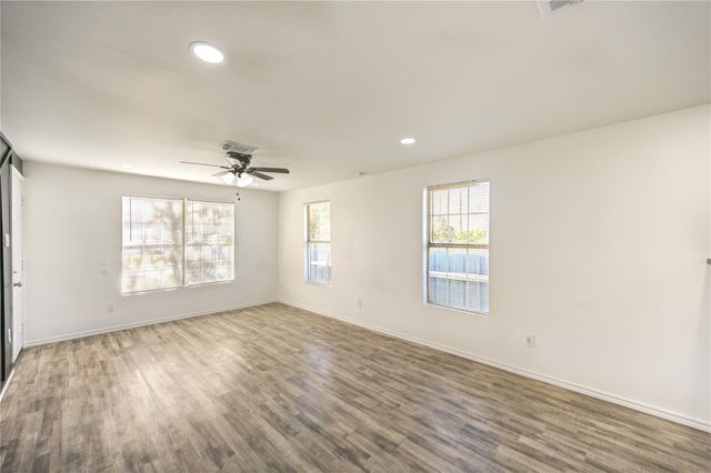 7811 Saint Louis Street, Houston, TX 77028