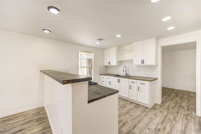 7811 Saint Louis Street, Houston, TX 77028