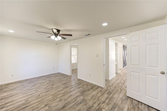 7811 Saint Louis Street, Houston, TX 77028