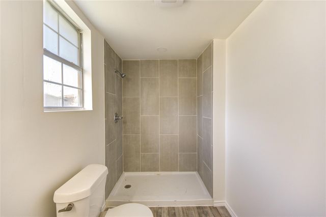 7811 Saint Louis Street, Houston, TX 77028