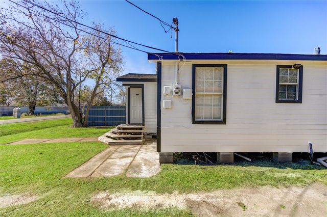 7811 Saint Louis Street, Houston, TX 77028