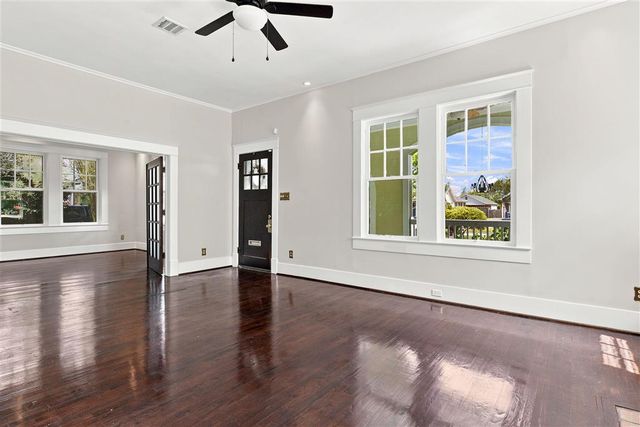 1104 7th Street, Lake Charles, LA 70601