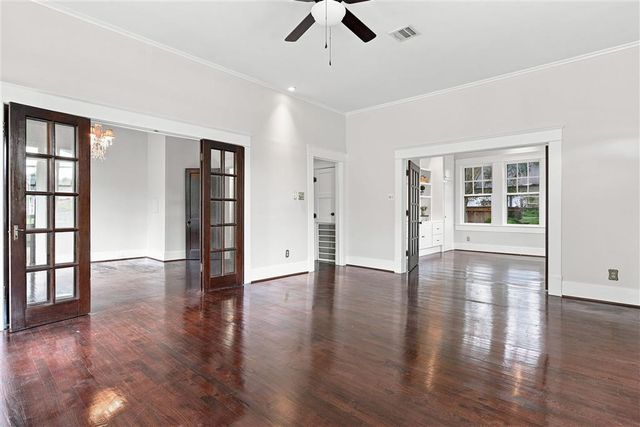 1104 7th Street, Lake Charles, LA 70601