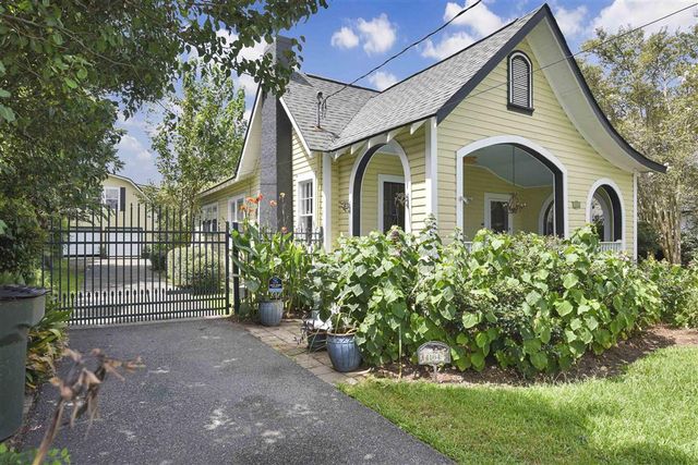 1104 7th Street, Lake Charles, LA 70601