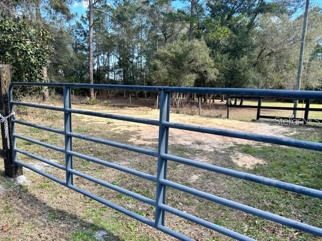 37610 OAKLEE ROAD, Umatilla, FL 32784