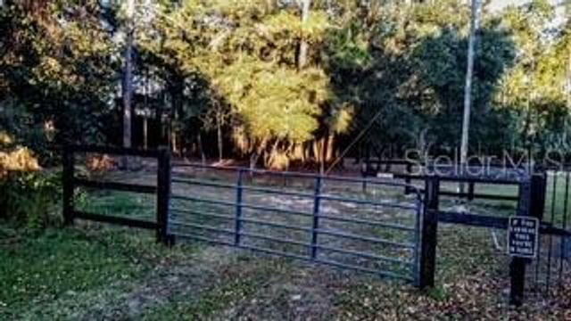 37610 OAKLEE ROAD, Umatilla, FL 32784
