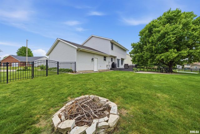 535 N OKLAHOMA Avenue, Morton, IL 61550