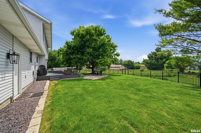 535 N OKLAHOMA Avenue, Morton, IL 61550