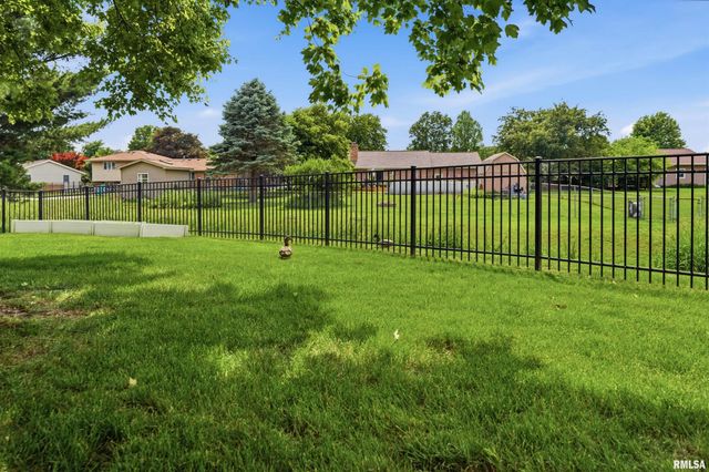 535 N OKLAHOMA Avenue, Morton, IL 61550