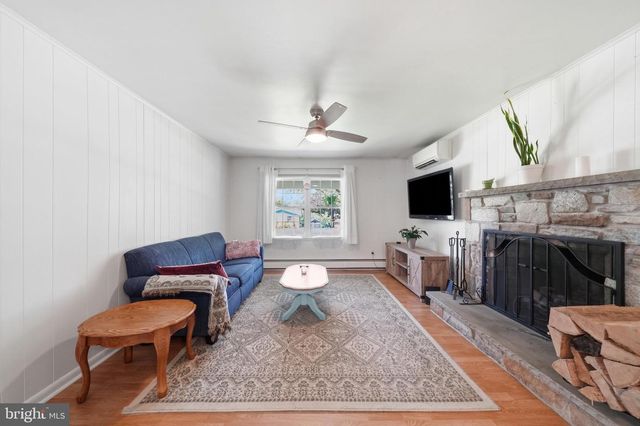 1717 MARSUE DR, Hampstead, MD 21074
