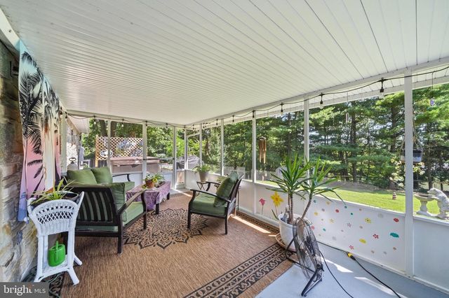 1717 MARSUE DR, Hampstead, MD 21074