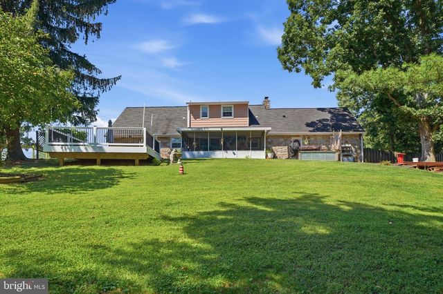 1717 MARSUE DR, Hampstead, MD 21074