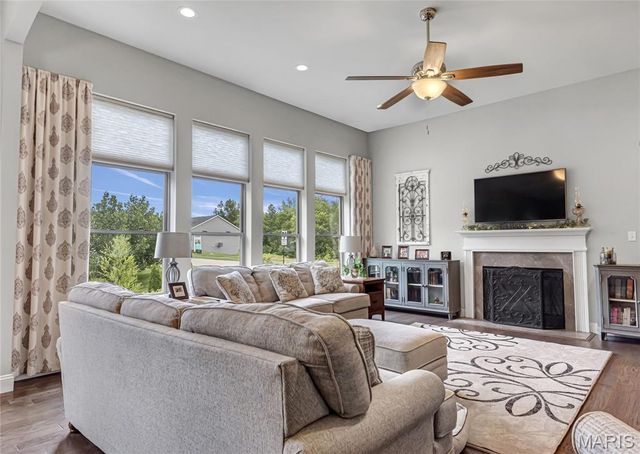 361 Mystic Brook Drive, O'fallon, MO 63366