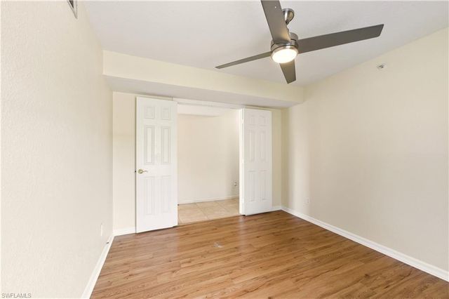 9650 Victoria LN # B208, Naples, FL 34109