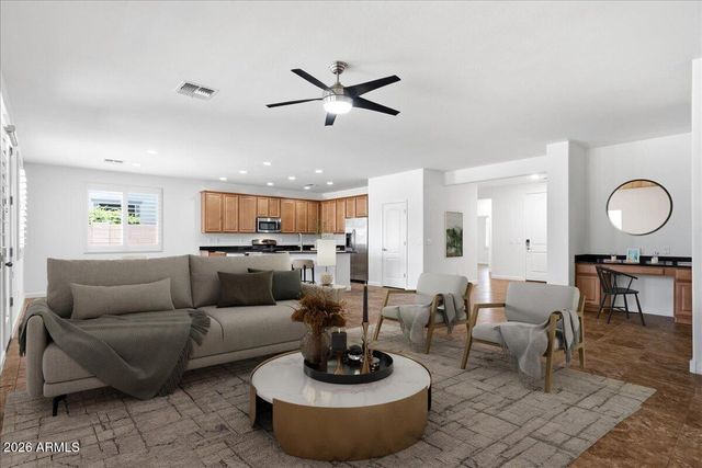 1144 E FURNESS Drive, Gilbert, AZ 85297