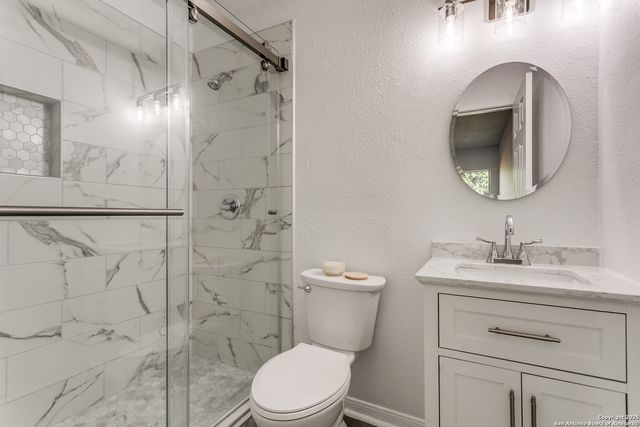 8127 Bowens Crossing, San Antonio, TX 78250