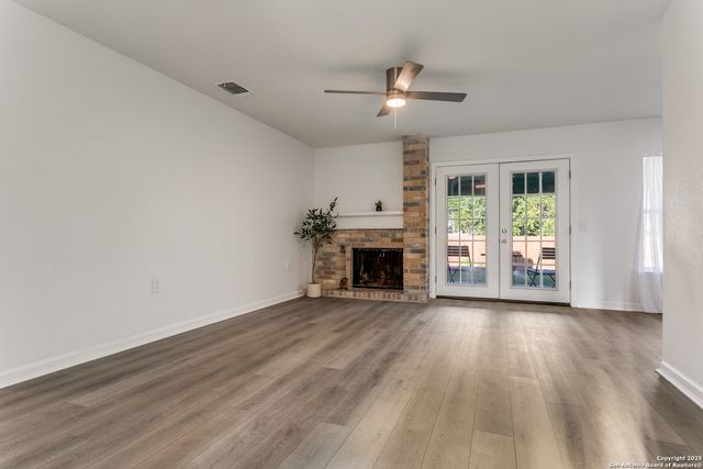 8127 Bowens Crossing, San Antonio, TX 78250