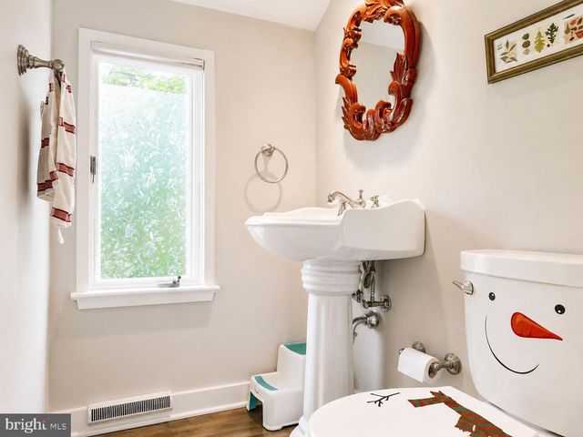 126 ROLLING HILL RD, Skillman, NJ 08558