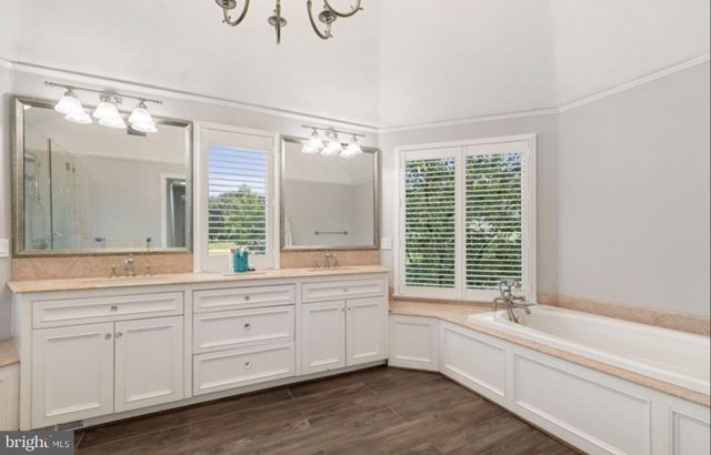 126 ROLLING HILL RD, Skillman, NJ 08558