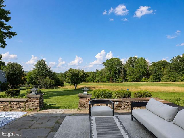 126 ROLLING HILL RD, Skillman, NJ 08558