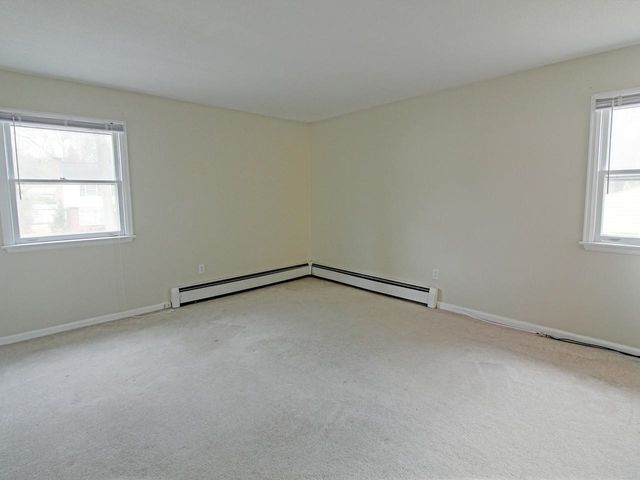 5 Birchwood Lane, Burlington, VT 05408
