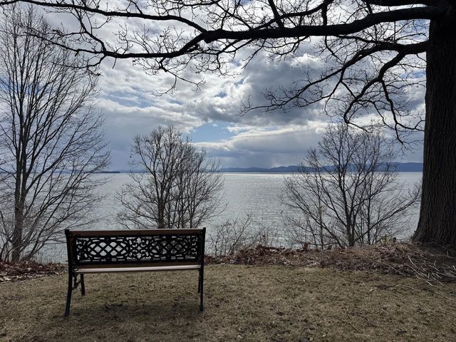 5 Birchwood Lane, Burlington, VT 05408