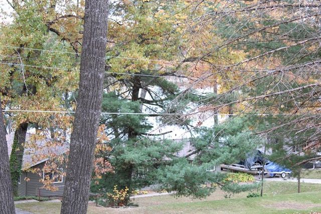 662 Lakeview Drive, Harrison, MI 48625