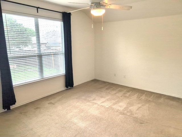 12000 Dunfries LN, Austin, TX 78754