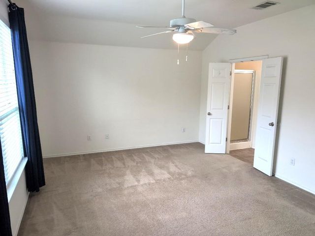 12000 Dunfries LN, Austin, TX 78754