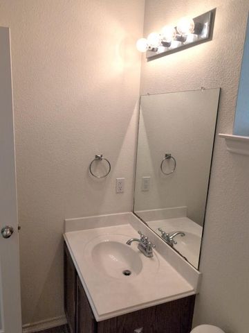 12000 Dunfries LN, Austin, TX 78754