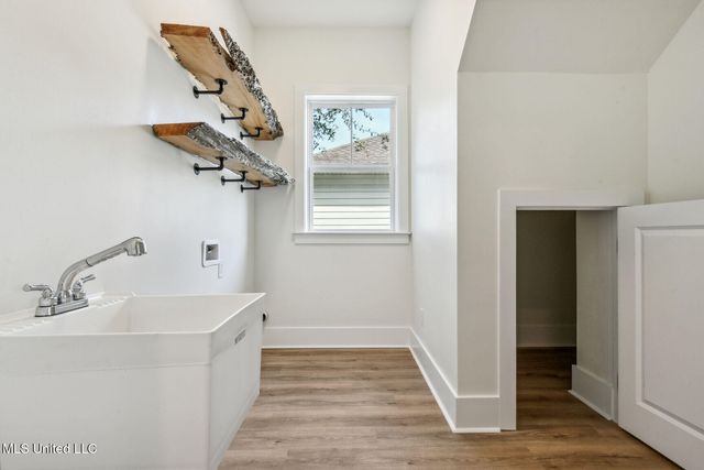 136 Vista Drive, Pass Christian, MS 39571