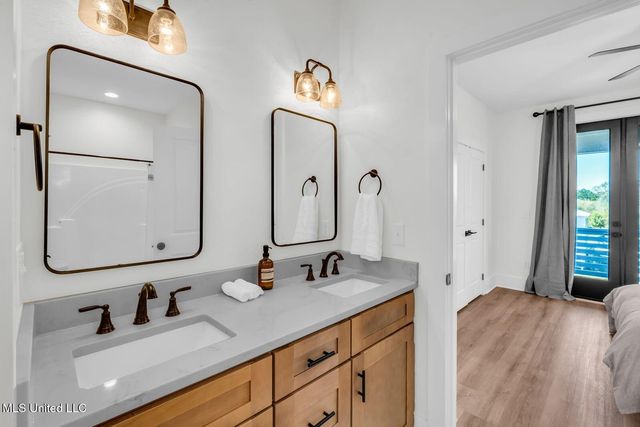 136 Vista Drive, Pass Christian, MS 39571