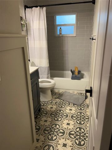 5561 NE 5TH PLACE, Ocala, FL 34470