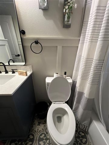 5561 NE 5TH PLACE, Ocala, FL 34470