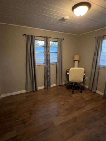 5561 NE 5TH PLACE, Ocala, FL 34470