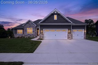 1212 Candlelight Court, Brighton, MI 48114