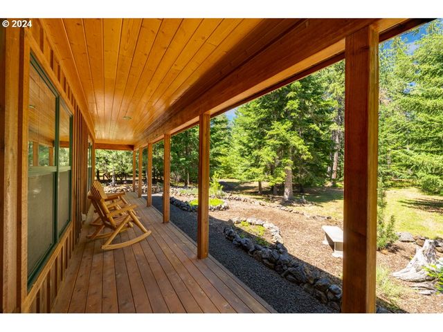 44 Lonesome PInes Dr, Trout Lake, WA 98650