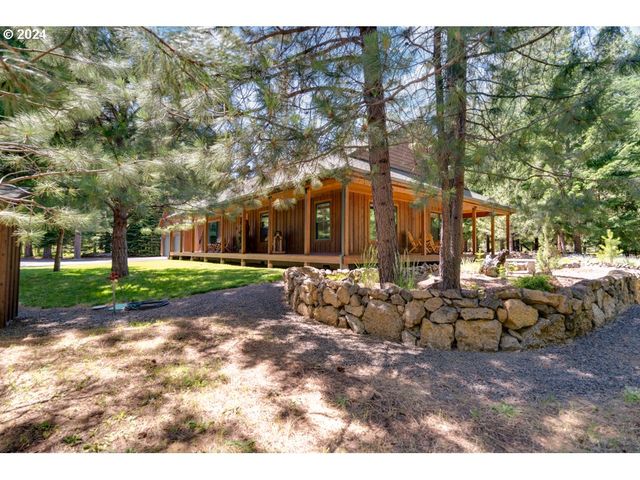 44 Lonesome PInes Dr, Trout Lake, WA 98650