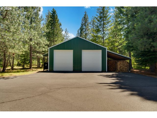 44 Lonesome PInes Dr, Trout Lake, WA 98650