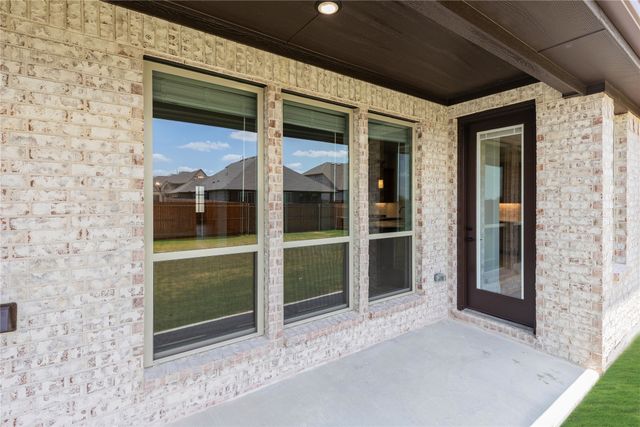 1033 Emerald Trace Drive, Justin, TX 76247