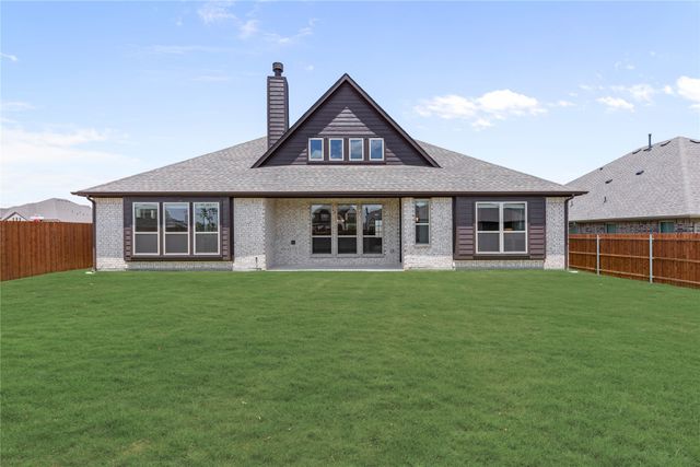 1033 Emerald Trace Drive, Justin, TX 76247