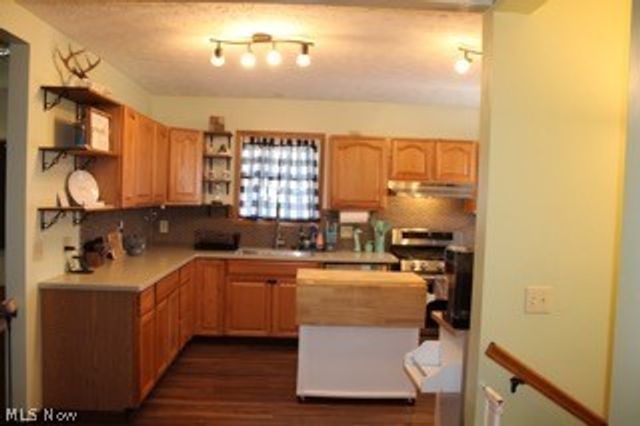 2254 Milton Boulevard, Newton Falls, OH 44444