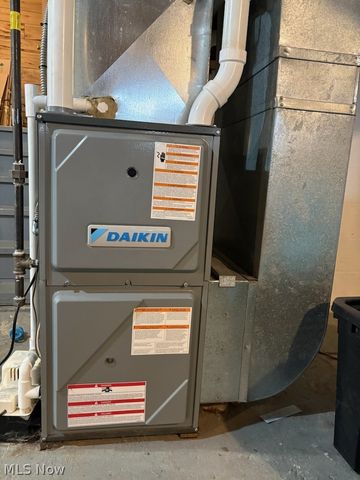 2254 Milton Boulevard, Newton Falls, OH 44444