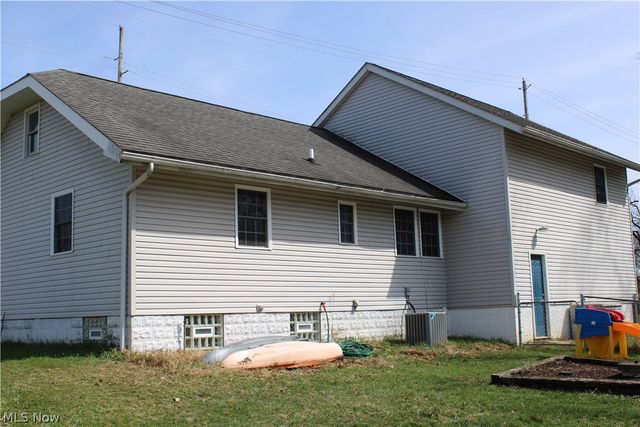 2254 Milton Boulevard, Newton Falls, OH 44444