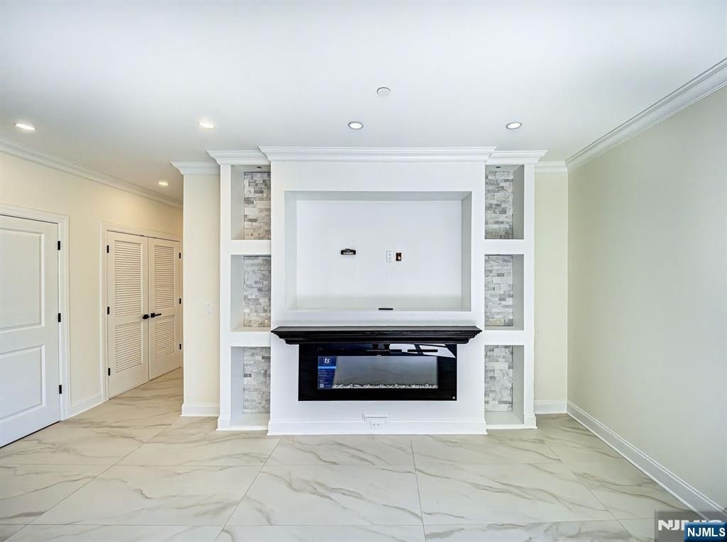 208 Nwk Pompton Turnpike 201, Little Falls, NJ 07424