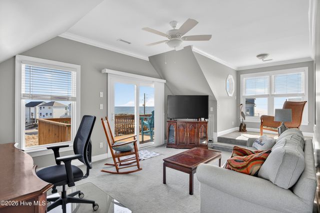 103 Mcleod Avenue, Holly Ridge, NC 28445