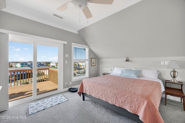 103 Mcleod Avenue, Holly Ridge, NC 28445