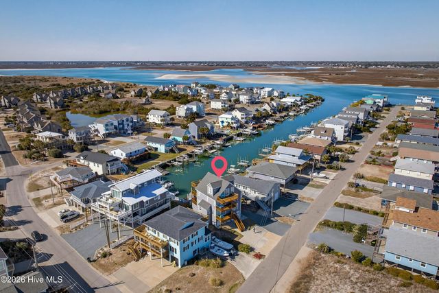 103 Mcleod Avenue, Holly Ridge, NC 28445