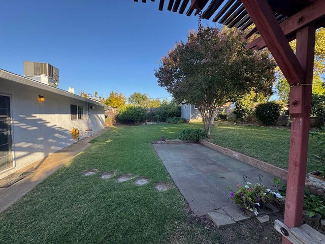7428 Autumn Ave, Citrus Heights, CA 95621
