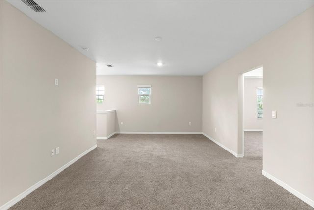 5121 OAKBOURNE AVENUE, Davenport, FL 33837